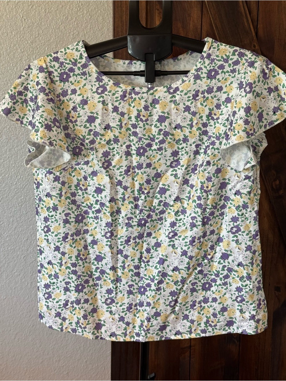 SHEIN White Floral Flutter Sleeve Blouse with Purple & Yellow Flowers